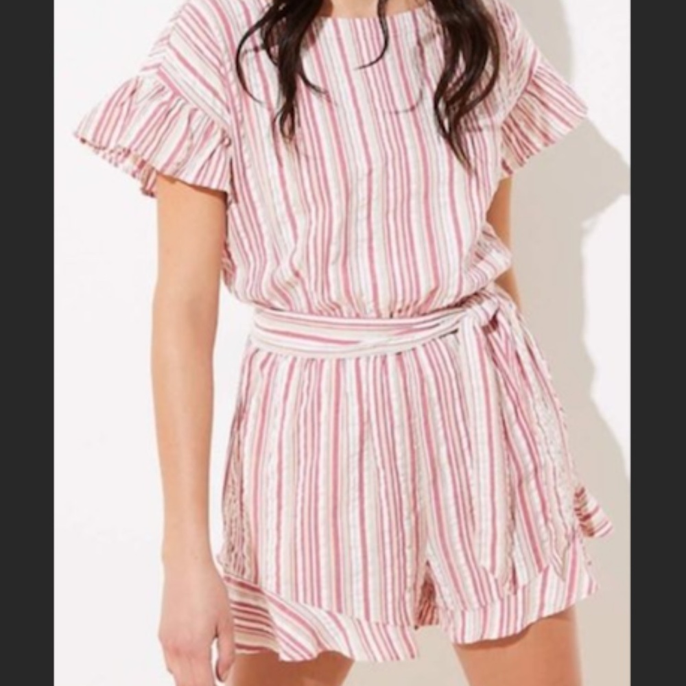 NWT Loft Striped, Ruffled Romper Size: Medium